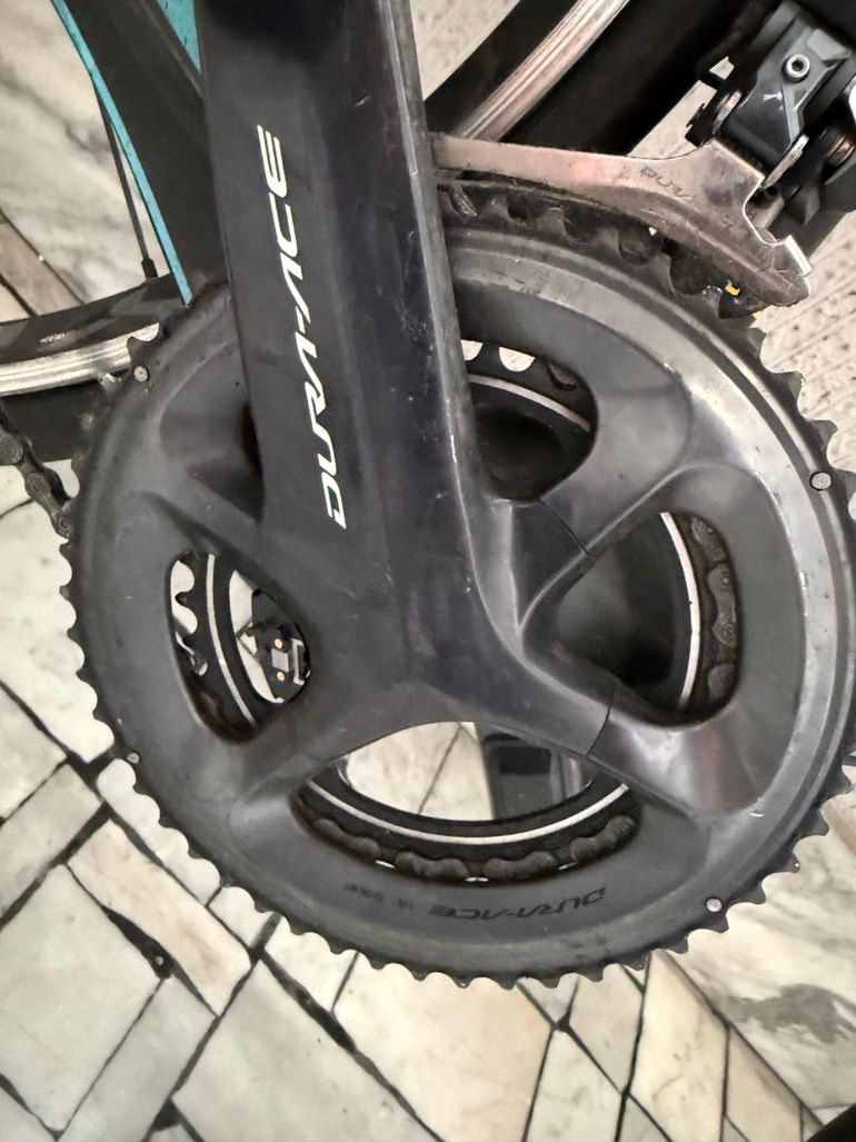 Used Bianchi Infinito CV Chorus 2016 2016 Road & Gravel, Black — image 4 of 6