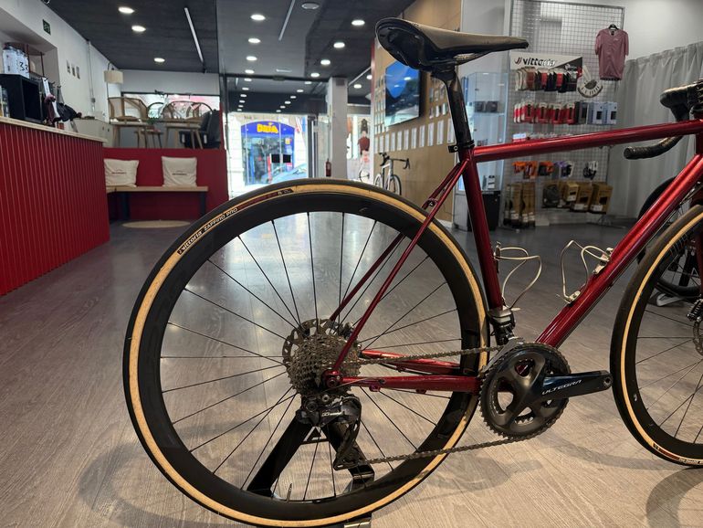 Used 2-11 to elven 2-11 to elven Custom Shimano Ultegra Di2 2024 Road & Gravel, Red — image 2 of 7
