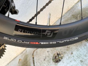 Used Scott Solace ERIDE 20 2025 2025 Road & Gravel — image 8 of 10
