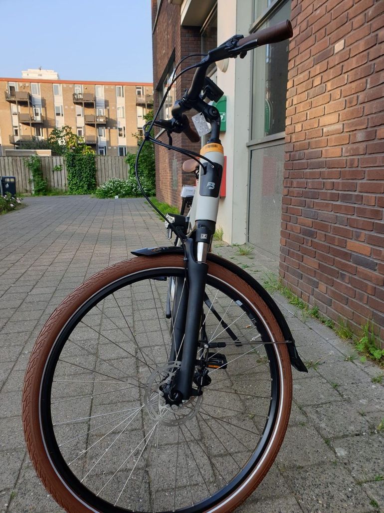Used Batavus Altura E-go Power BES3 2025 2025 Urban — image 7 of 11