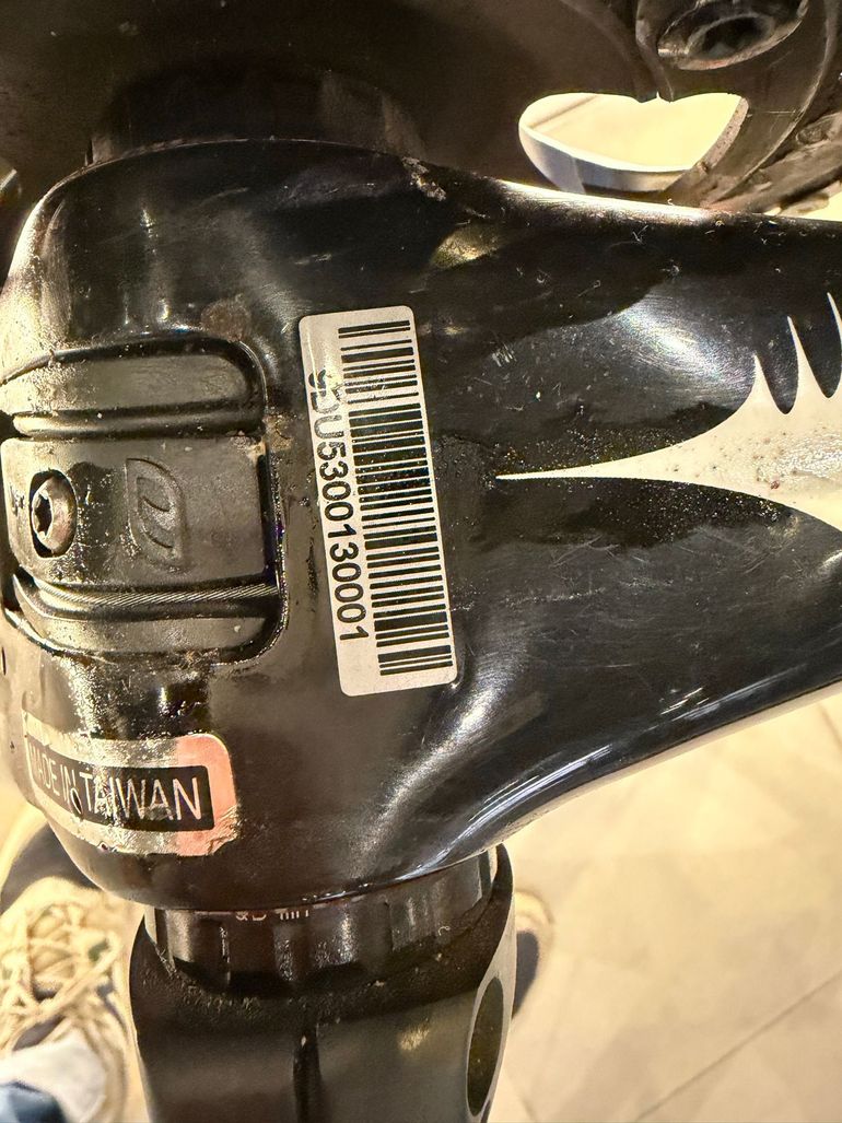 Used Pinarello Prince Shimano Ultegra Road & Gravel — image 12 of 13