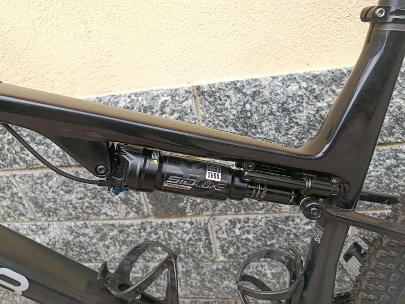 Použité ARC8 Evolve Shimano SLX 2024 Mountainbike — obrázek 7 z 21