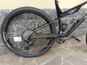 Použité ARC8 Evolve Shimano SLX 2024 Mountainbike — obrázek 3 z 21