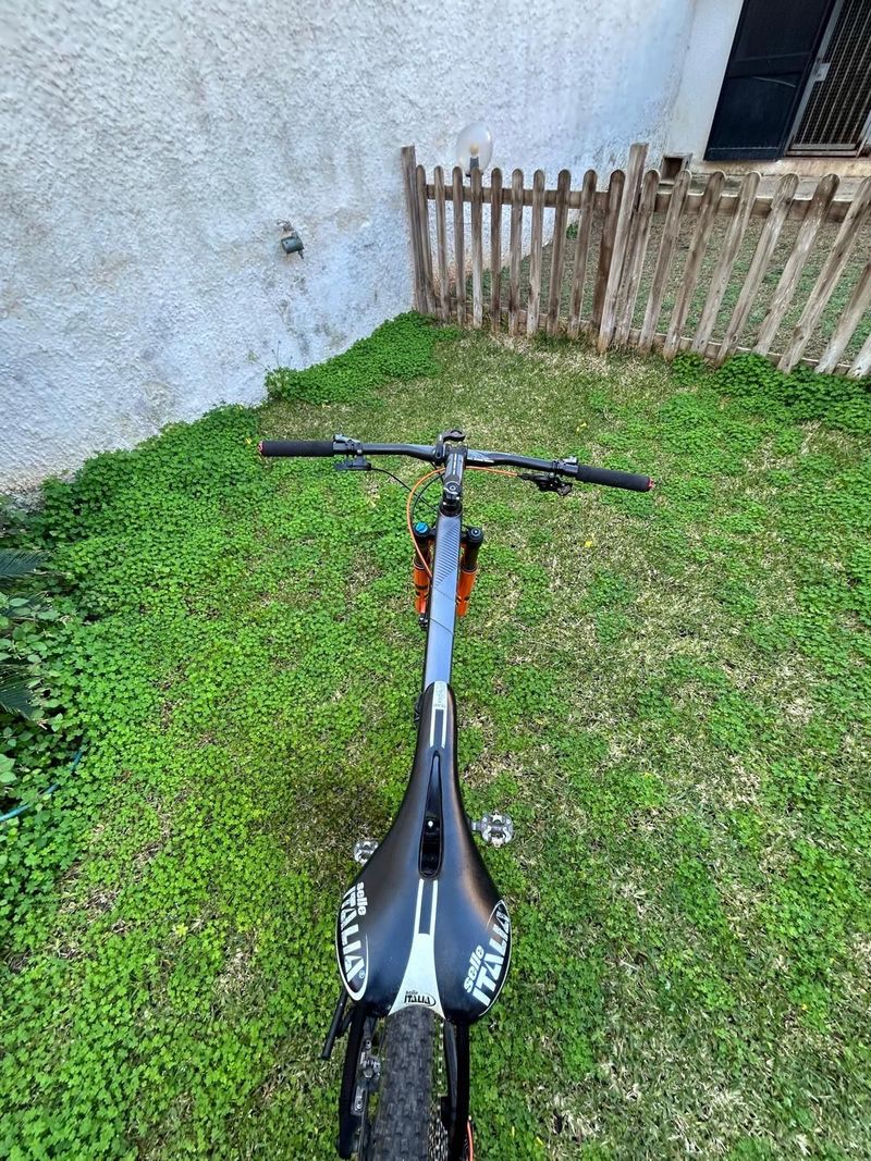 Gebrauchtes Orbea ALMA M-TEAM 2019 2019 Mountainbike, Schwarz, 27.5, 29 — Bild 5 von 5
