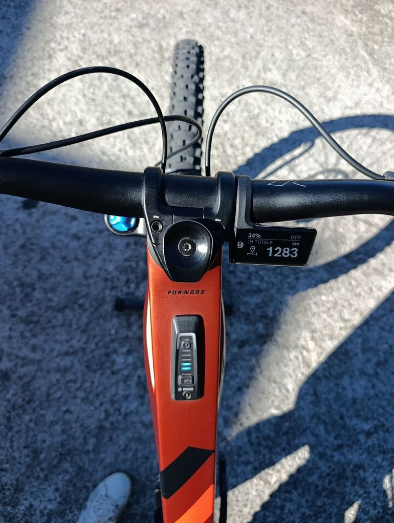 Used Mondraker CRAFTY CARBON RR 2025 2025 Mountainbike, Red, 29 — image 8 of 12