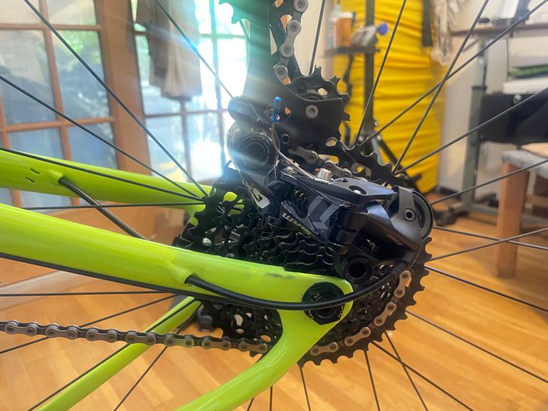 Used Trek OCLV Mountain Carbon 2018 Mountainbike — image 2 of 6