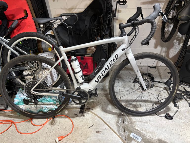 Used Specialized Turbo Creo 2 Comp E5 - SRAM Apex Eagle 2024 2024 Road & Gravel, White — image 4 of 5