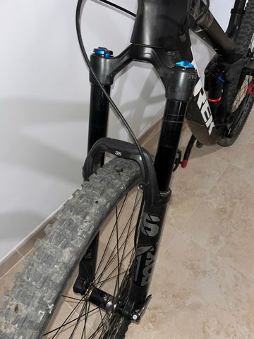 Tweedehands Trek Slash 9.8 29 2020 2020 Mountainbike — afbeelding 7 van 7