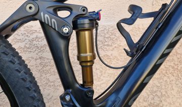 Used Canyon Lu Cf 2016 Mountainbike, Black — image 4 of 5
