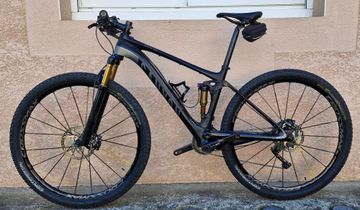 Used Canyon Lu Cf 2016 Mountainbike, Black — image 2 of 5