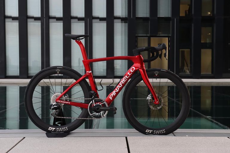 Used Pinarello DOGMA F SRAM RED ETAP AXS 2025 2025 Road & Gravel, Red — image 1 of 12