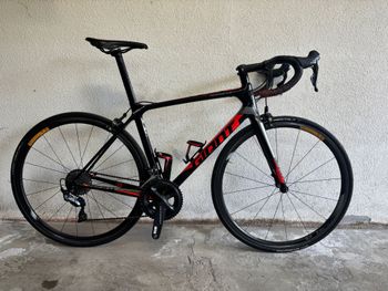Used Giant TCR Advanced Pro 1 2018 2018 Road & Gravel