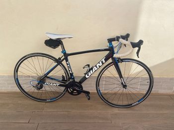 Used Giant TCR Composite 2011 2011 Road & Gravel, Blue — image 1 of 7