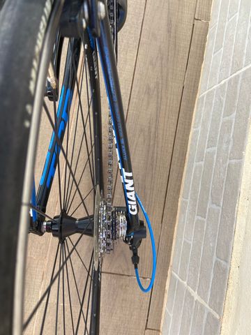 Used Giant TCR Composite 2011 2011 Road & Gravel, Blue — image 4 of 7