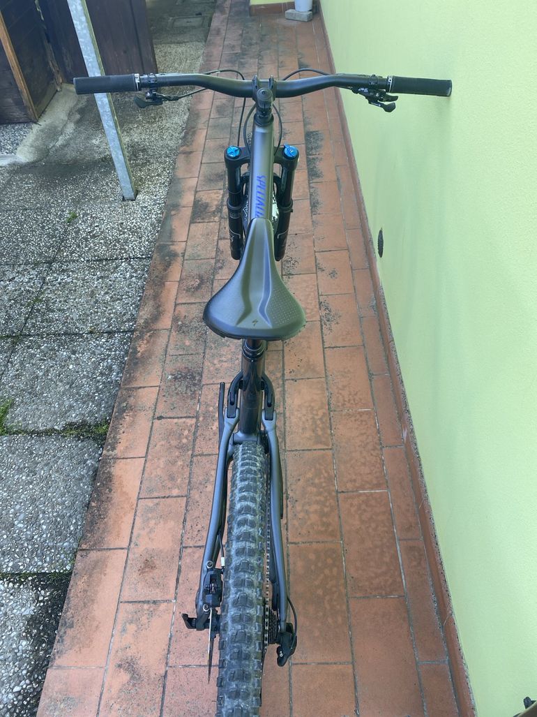 Used Specialized Status 160 2023 2023 Mountainbike, Light Gray, 29, 27.5 — image 7 of 9