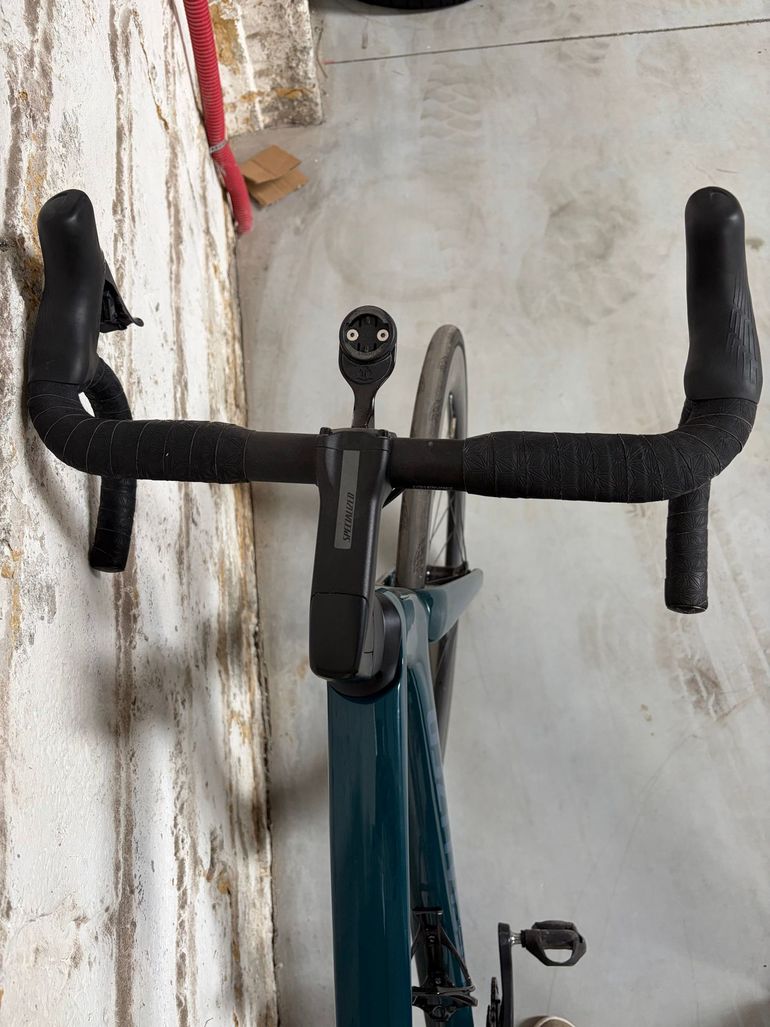 Used Specialized Tarmac Shimano Ultegra Di2 2024 Road & Gravel, Green — image 4 of 6