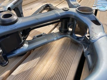 Used Commencal META V5 Frameset 2022 Mountainbike, Blue, 27.5 (650B) — image 9 of 12