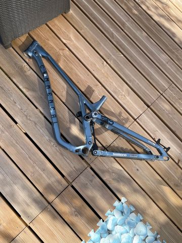 Used Commencal META V5 Frameset 2022 Mountainbike, Blue, 27.5 (650B) — image 11 of 12