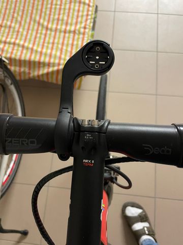 Used Colnago C64 Custom Shimano Ultegra Di2 2022 Road & Gravel, Red — image 7 of 10