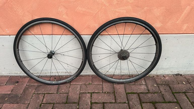 Used Specialized Tarmac Shimano Ultegra 2018 Road & Gravel — image 8 of 12