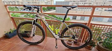 Used Vitoria Custom Shimano Deore XT 2012 Mountainbike, White — image 2 of 10