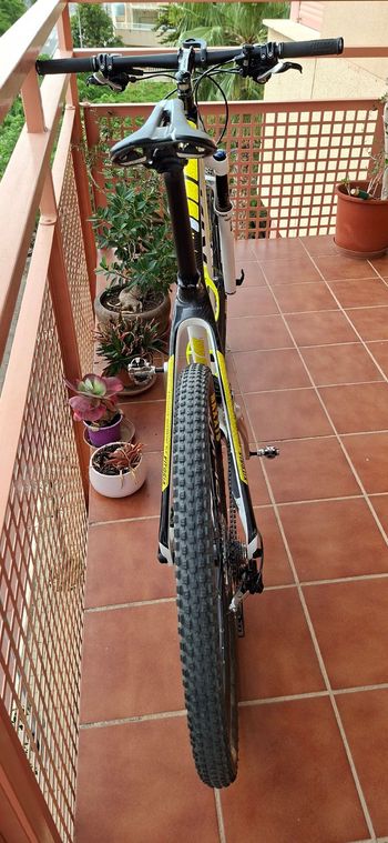Used Vitoria Vitoria Custom Shimano Deore XT 2012 Mountainbike — image 8 of 10