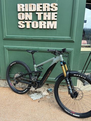 Gebrauchtes Moustache Game 9 2023 Mountainbike, Grün — Bild 1 von 4