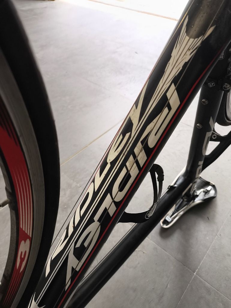 Used Ridley Helium Shimano 105 2016 Road & Gravel, Black — image 2 of 4