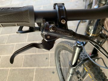 Orbea ALMA M30 2021 2021 Mountainbike usato, Grigio chiaro — immagine 5 di 6