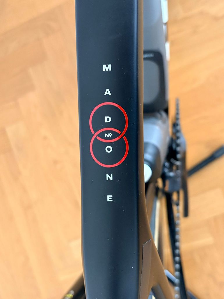 Used Trek Madone Shimano Ultegra Di2 2025 Road & Gravel, Black — image 9 of 20
