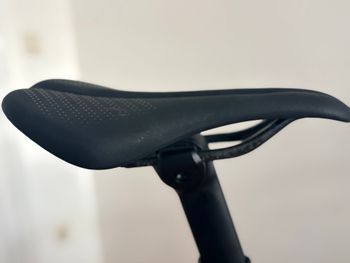 Used Trek Madone Shimano Ultegra Di2 2025 Road & Gravel, Black — image 11 of 20