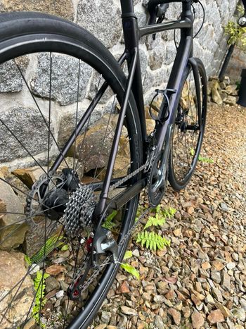 Used Giant Contend SL Disc 1 2022 2022 Road & Gravel, Black — image 4 of 7