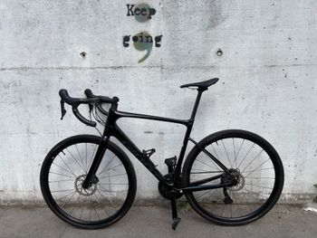 Giant, Defy Advanced 1 2022