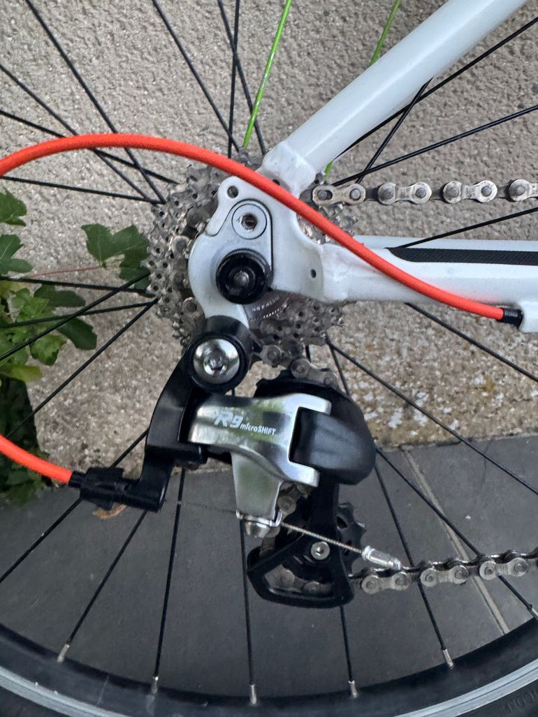 Used Frog Road 67 - 24" - 2020 2020 Road & Gravel, White — image 7 of 13