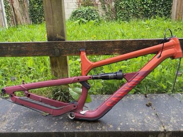 Brugt Canyon Spectral 125 AL 5 2023 Frameset 2023 Mountainbike — billede 2 af 8