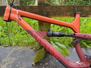 Brugt Canyon Spectral 125 AL 5 2023 Frameset 2023 Mountainbike — billede 4 af 8