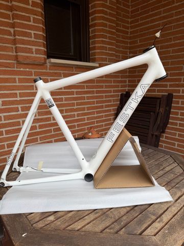Brugt Festka Scalatore SPIRIT Frameset 2024 Frameset 2024 Road & Gravel