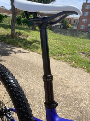 Specialized Epic 8 Comp 2024 2024 Mountainbike de segunda mano, Azul — imagen 7 de 8