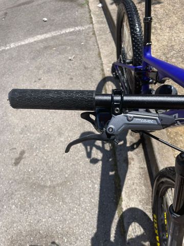 Specialized Epic 8 Comp 2024 2024 Mountainbike de segunda mano, Azul — imagen 6 de 8