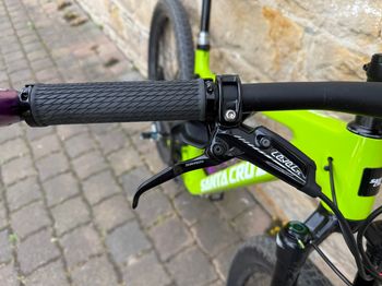 Used Santa Cruz Blur GX AXS / Carbon C 2024 2024 Mountainbike, Green, 29 — image 3 of 6