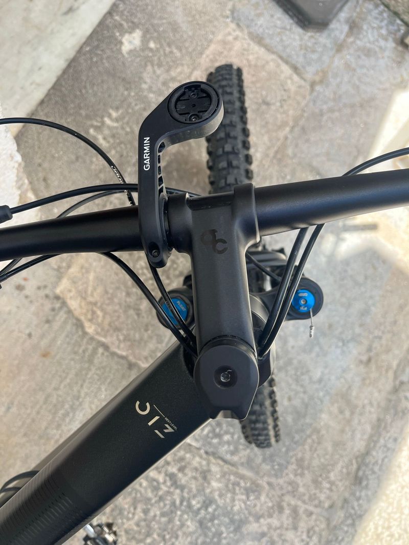 Gebrauchtes Orbea OIZ M20 2023 2023 Mountainbike, Schwarz, 29 — Bild 16 von 20