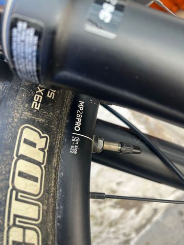 Gebrauchtes Orbea OIZ M20 2023 2023 Mountainbike, Schwarz, 29 — Bild 18 von 20