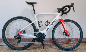 Parkpre Bikes Custom SRAM Rival eTap AXS 2023 Road & Gravel d'occasion