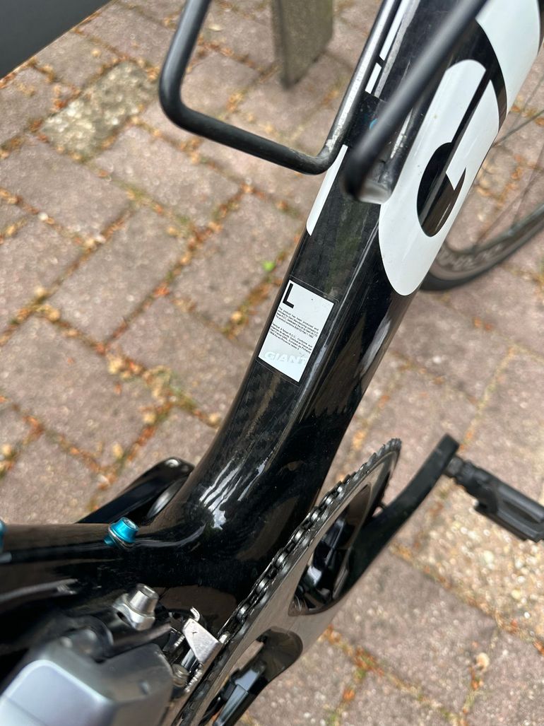 Used Giant Tcr Shimano Dura Ace 2012 Road & Gravel, Black — image 11 of 15