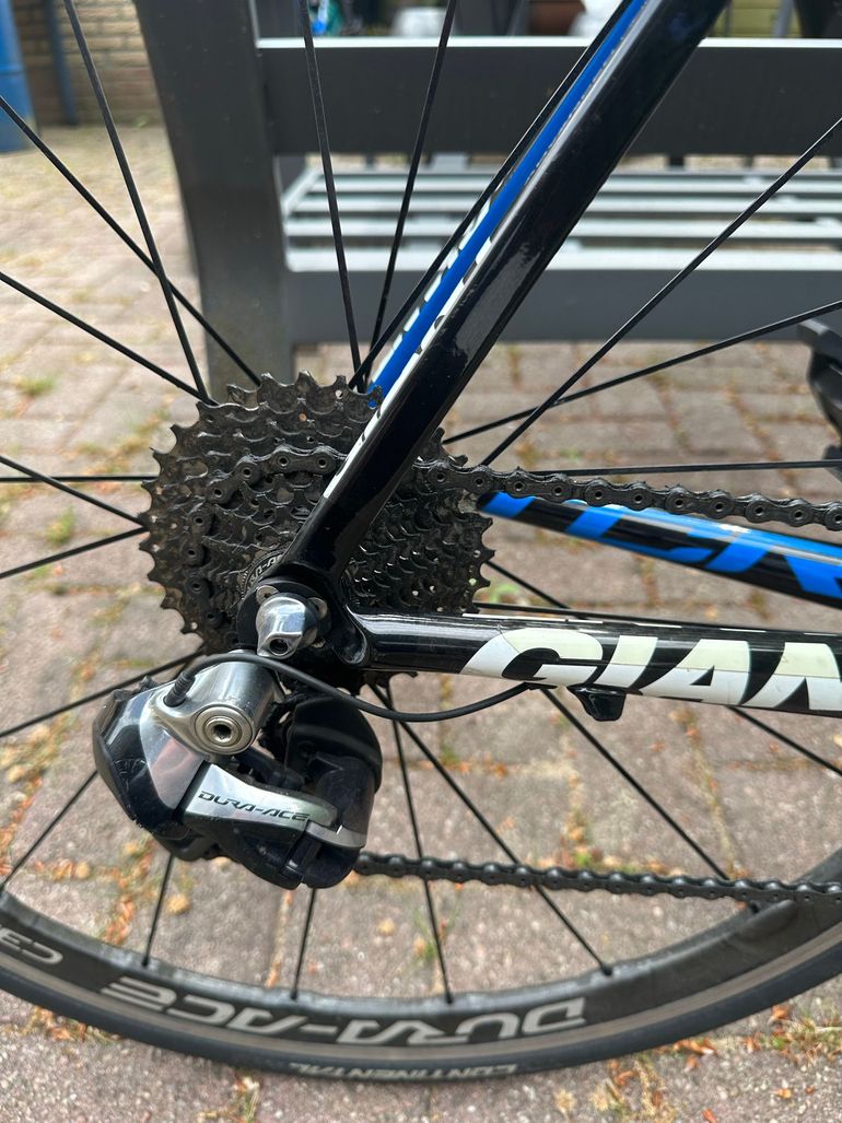 Used Giant Tcr Shimano Dura Ace 2012 Road & Gravel, Black — image 14 of 15