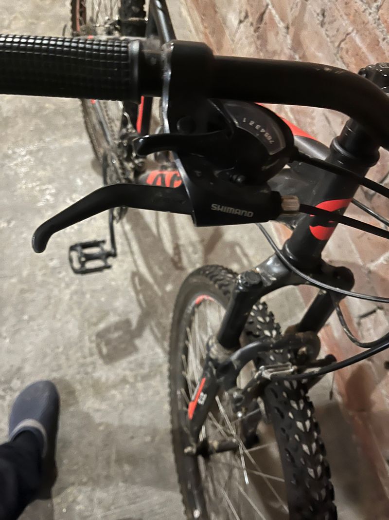 Used Atala Z7.5 2019 Mountainbike, Red — image 2 of 9