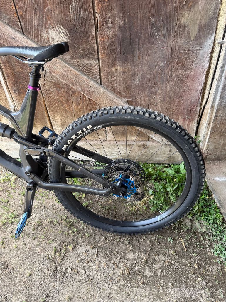 Used Canyon Torque CF 8.0 2020 2020 Mountainbike — image 3 of 7