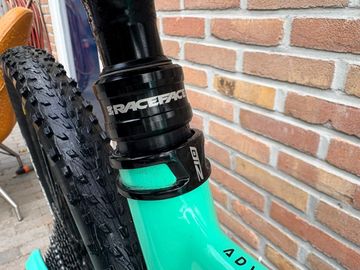 Gebrauchtes Orbea OIZ M10 2020 2020 Mountainbike, Grün, 29 — Bild 3 von 17
