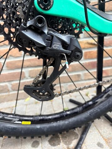 Gebrauchtes Orbea OIZ M10 2020 2020 Mountainbike, Grün, 29 — Bild 9 von 17
