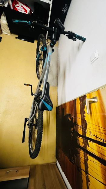 Used REX REX Custom Shimano Deore 2017 Mountainbike — image 4 of 9
